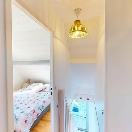 דירה Superbe Duplex Familial Parking A Pied